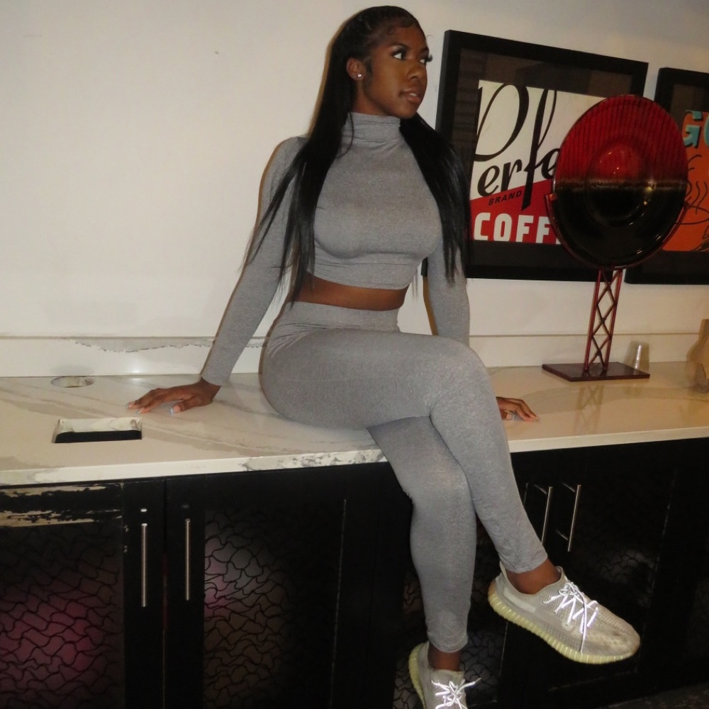2GREY Set